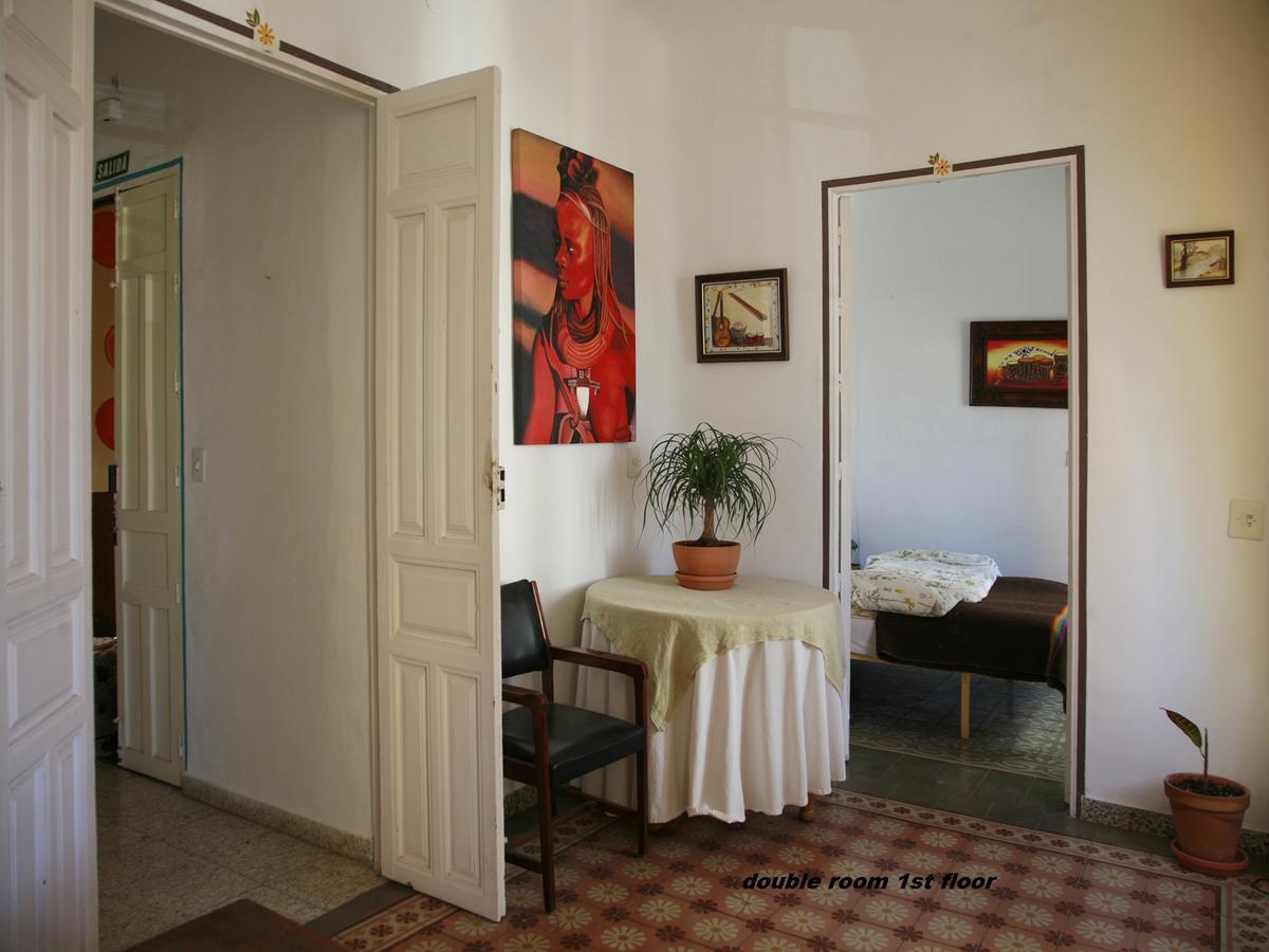 Ananda'S Mundo Guest House Orgiva Exterior foto